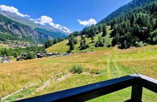 Evolene Ski Chalet | Chalet Houtot proche des pistes 6 personnes