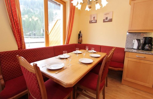 Hinterglemm Ski Chalet | Chalet in Saalbach near Ski Lift