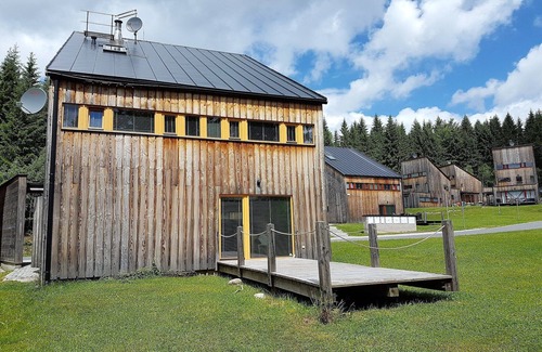 Harrachov House | Chalet in Czechia's Tranquil Residential Area