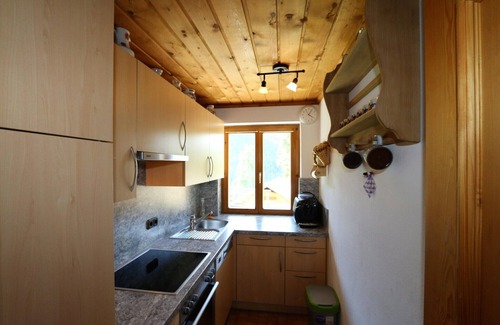 Fuegenberg Apartment | Chalet in Hochfügen near Ski Slopes
