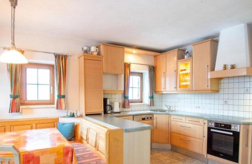 Hochfilzen House | Chalet in Hochfilzen by Ski Piste