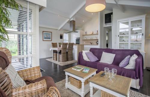 Kattendijke Ski Chalet | Chalet in Kattendijke near Eastern Scheldt