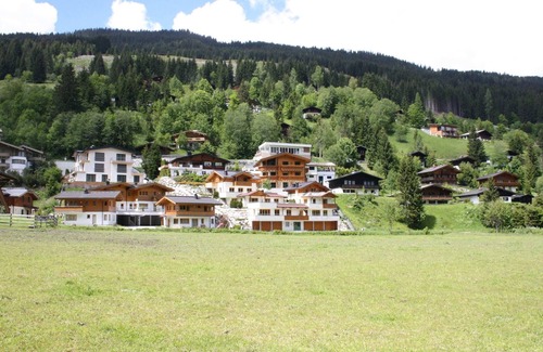Saalbach-Hinterglemm Ski Chalet | Chalet in Saalbach Near Ski Lift & Sauna
