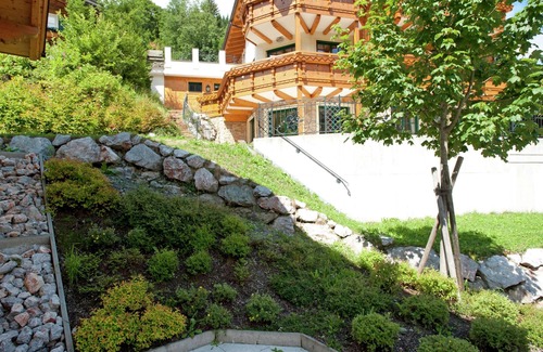 Hinterglemm Ski Chalet | Chalet in Saalbach Near Ski Lift