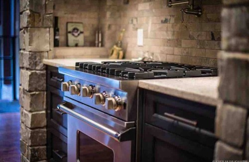 Beasley Ski Chalet | Chalet in "The Woods" with Stunning Views