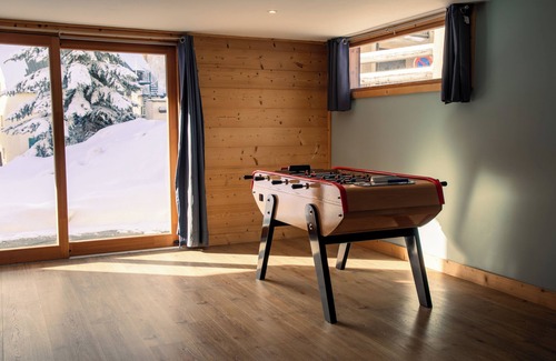 Montgenevre Ski Chalet | Chalet Isatis newly constructed luxury chalet, proximity to pistes Montgenevre