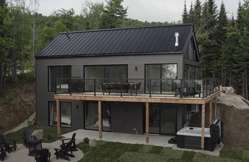 Saint-Joseph-de-la-Rive Ski Chalet | Chalet L'estuaire, Haven of peace in the forest with river views, Massif nearby!