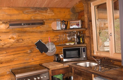 Collonges-sous-Saleve Ski Chalet | Chalet 'La Thuile' with Mountain View, Wi-Fi and Air Conditioning