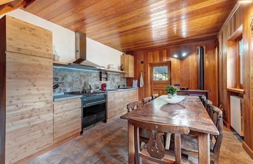 Scopello Ski Chalet | Chalet 'La Libellula' with Mountain View and Shared Terrace