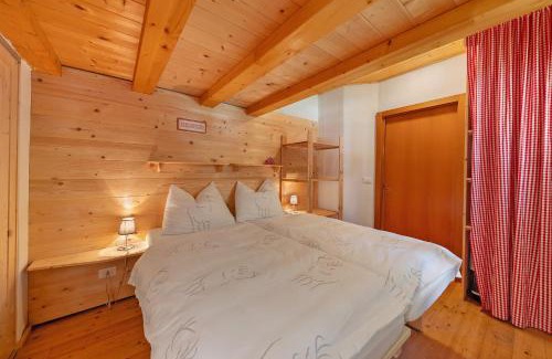 Cavareno Ski Chalet | Chalet Laura al Passo della Mendola