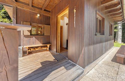 Cavareno Ski Chalet | Chalet Laura al Passo della Mendola