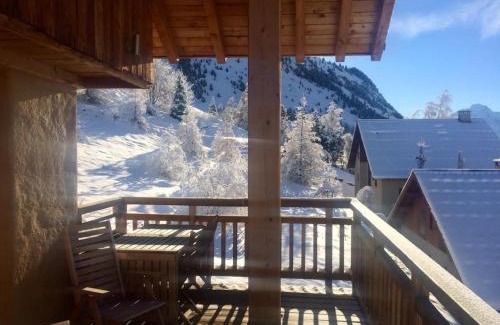 Villard-Reculas Ski Chalet | Chalet Les Ecrins