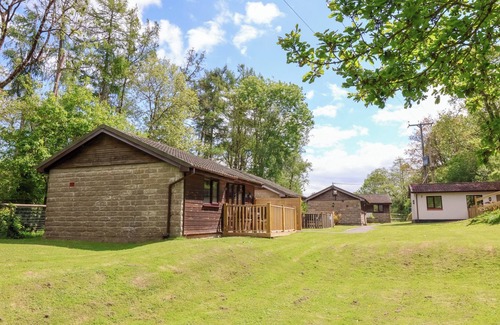 Combe Martin Cottage | Chalet Log Cabin L6