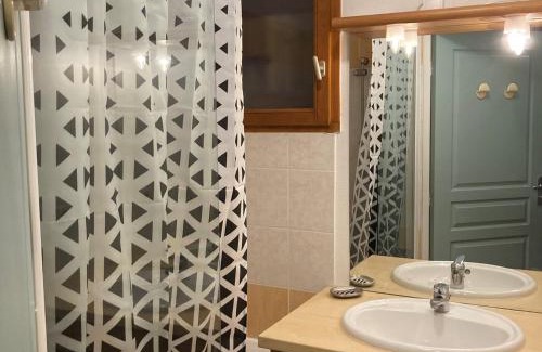 Saint-Etienne-en-Devoluy Ski Chalet | Chalet Mitoyen Duplex 3 Pièces pour 6 Personnes - Résidence Le Hameau du Puy - FR-1-504-676