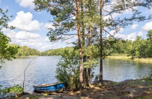 Hjorted Ski Chalet | Chalet Mjöshult by Interhome