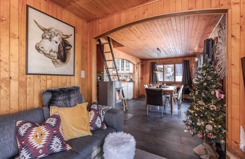 Riddes Cottage | Chalet Noisette Authentic Swiss Chalet Perfect for Families