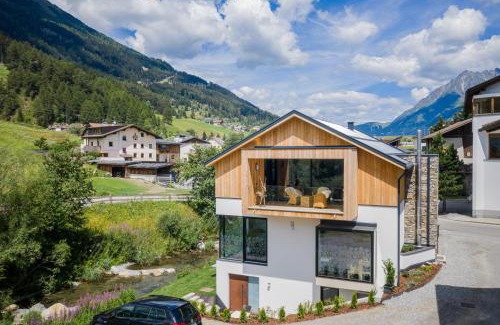 St. Valentin auf der Haide Ski Chalet | Chalet Ortles Apt ll