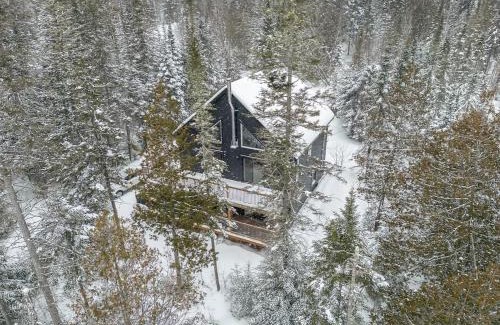 Val-des-Lacs House | Chalet Paquette Villa