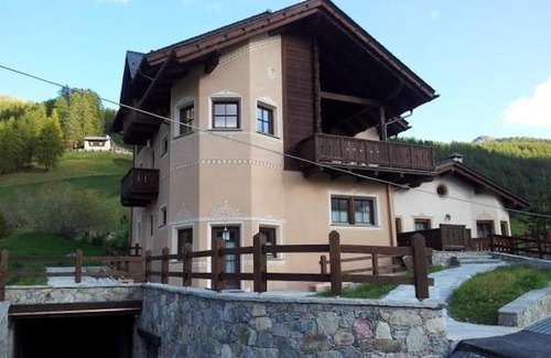 Livigno Apartment | Chalet Rin da Pemont