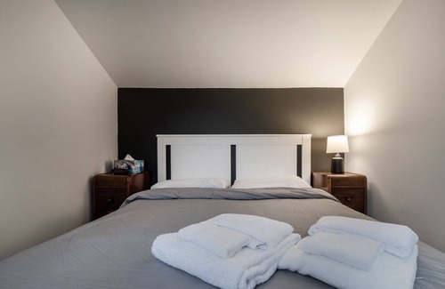 Baie-St-Paul Cottage | Chalet rustique avec VUE et SPA