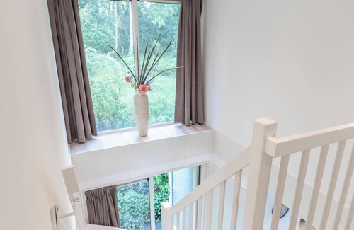 Langeberg House | Chalet with 5 bedrooms, 2 bathrooms and traditional sauna