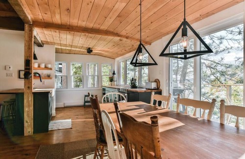 Lac-Brome Ski Chalet | Chalet with unique Sauna on Brome Lake