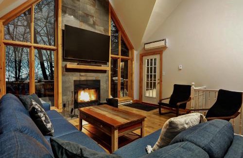 Stoneham Ski Chalet | Chalets Alpins- 4 Chemin des Montagnards