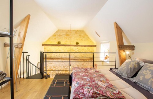 Auriac-du-Perigord House | Chaleureuse escapade périgourdine avec terrasse et mezzanine - FR-1-616-419