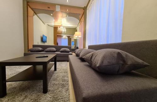 Saint-Laurent Apartment | Chaleureux bel Espace - Confort et Harmonie
