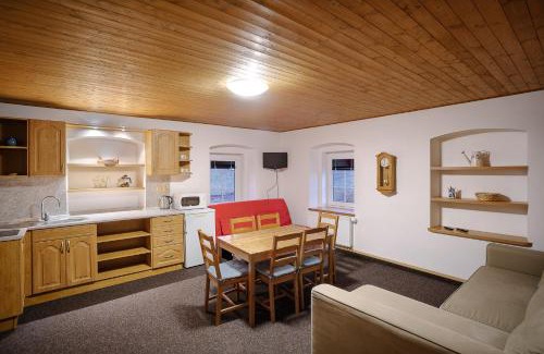 Loucna Pod Klinovcem Cabin | Chaloupka Slaměnka