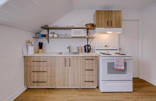 Saint-Pascal Hotel | Chambre 304 de l'hôtel Victoria confortable et moderne