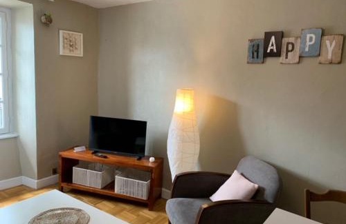 Ussel Apartment | Chambre calme au cœur d’Ussel