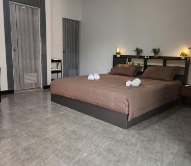 Chaiyaphum House | Chambre d'hôte chez Pat - Thailande authentique