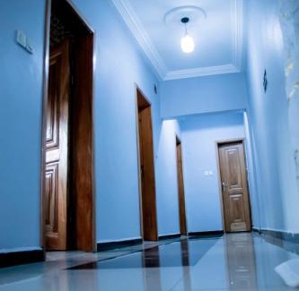 Bafoussam House | Chambre privée à Bafoussam Diengdam proche agence BlueBird