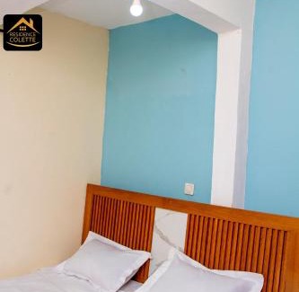 Bafoussam House | Chambre privée dans appart à Bafoussam Diengdam proche agence BlueBird