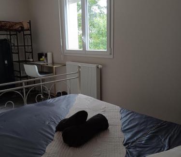 Charmes Bed & Breakfast | chambre privée dans une maison familiale