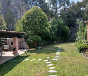 Beaucaire Bed & Breakfast | Chambre(s) d'hôte chez Mam's