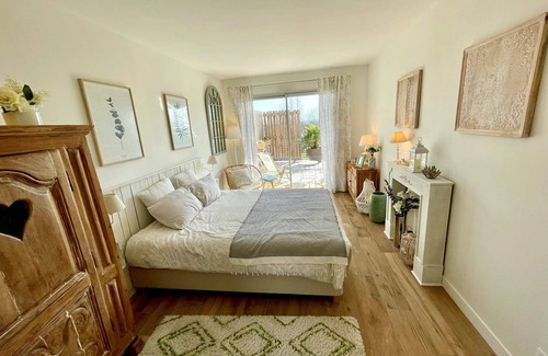 Labastide-Marnhac Villa | Chambre Terrasse Romarin 2 Personnes