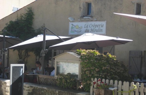 Nieul-sur-l'Autise Bed & Breakfast | Chambres d'hôtes de l'Abbaye