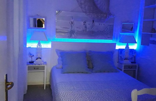 Reus Bed & Breakfast | CHAMBRES D'HÔTES CHEZ CATHERINE A REUS chambre bord de mer avec salle de bains privée