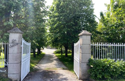 Saint-Lo-d'Ourville Bed & Breakfast | Chambres d'hôtes & Gîtes - Domaine Les Sources