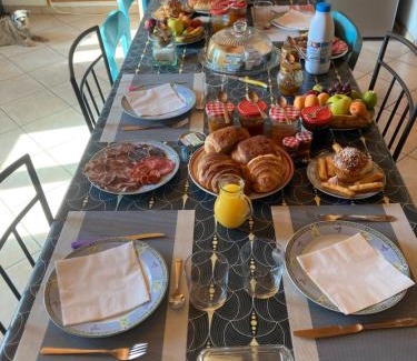 Tuchan Bed & Breakfast | Chambres d'hôtes : Les maisons de Gaïa