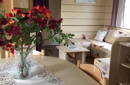 Golinhac Bed & Breakfast | Chambres d'hôtes Lo Soulenquo