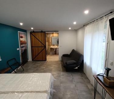 Saint-Julien-en-Born Bed & Breakfast | Chambres d'hotes Les sables Blancs