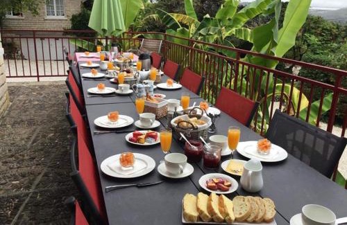 Saint Sozy Bed & Breakfast | Chambres & Tables d'hôtes Le Pech Grand