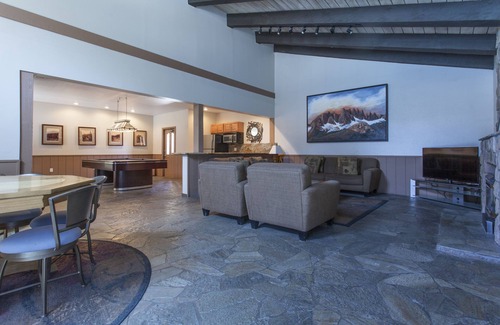 Mammoth Lakes Condo | Chamonix 88