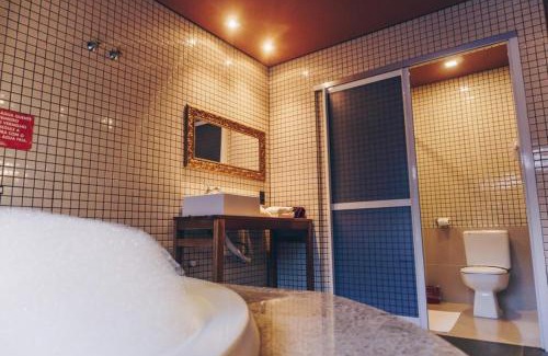 Revoredo Hotel | Champagne Motel by Drops