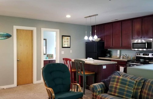 Raleigh Apartment | Changes In Latitudes Pool & Apartment Raleigh NC.