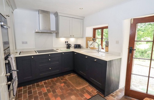 Ennerdale Bridge Cottage | CHAPEL COTTAGE, family friendly, with open fire in Ennerdale