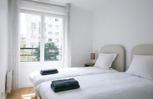 Charenton-le-Pont Apartment | Charenton - View &Elegance